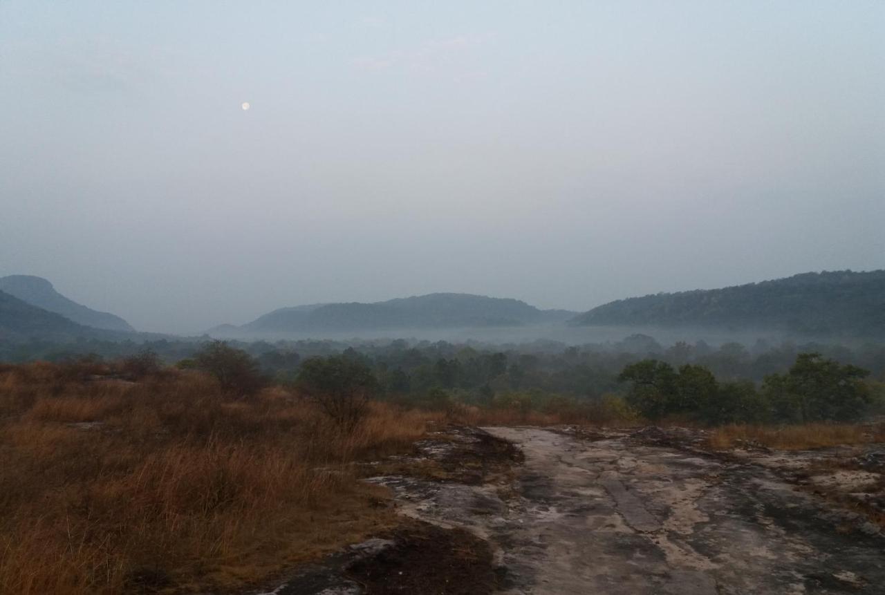 Bandhavgarh Jungle Lodge Tāla Exterior foto