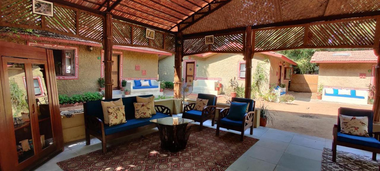 Bandhavgarh Jungle Lodge Tāla Exterior foto